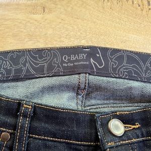Never worn wrangler q-baby jeans